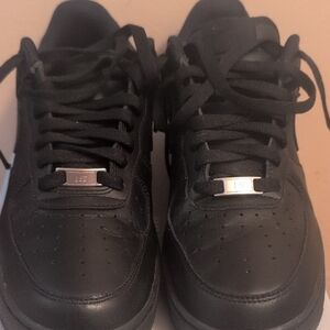 Classic Black Men's Sneakers